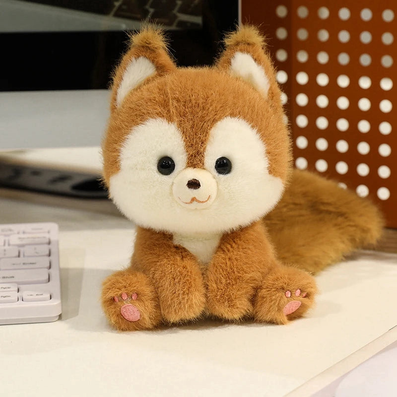 Animais Sentados Fofos – Pelúcias de Panda Vermelho, Raposa, Bicho-Preguiça, Gato, Capivara e Porquinho | Brinquedo de Pelúcia Macio para Crianças