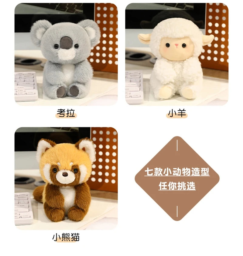 Animais Sentados Fofos – Pelúcias de Panda Vermelho, Raposa, Bicho-Preguiça, Gato, Capivara e Porquinho | Brinquedo de Pelúcia Macio para Crianças
