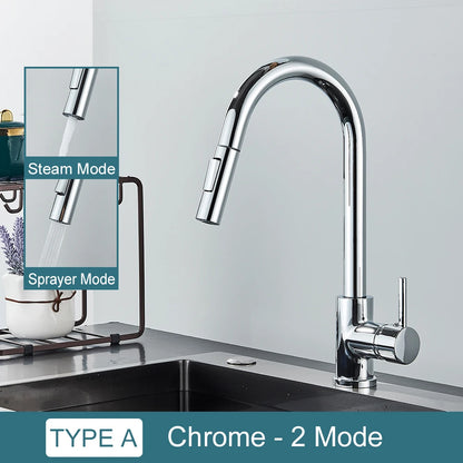 Torneira preta de cozinha com duas funções, monocomando, bica retrátil, para água quente e fria, montada na bancada.